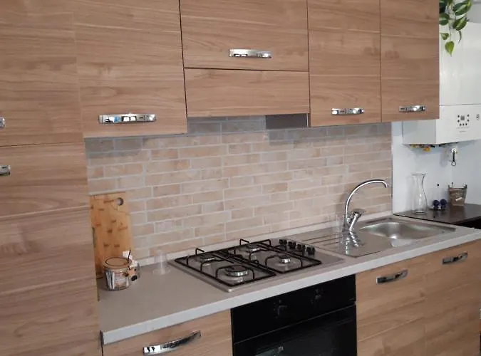 In Vino Veritas לינה וארוחת בוקר סולמונה