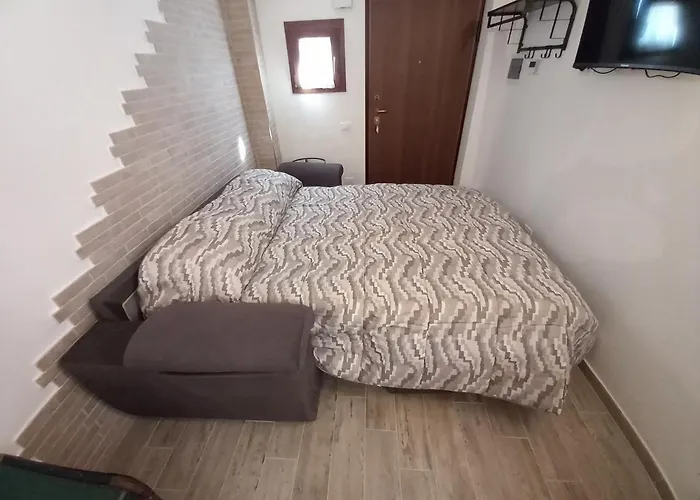 לינה וארוחת בוקר In Vino Veritas 3*