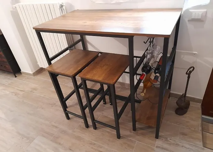 לינה וארוחת בוקר In Vino Veritas 3*